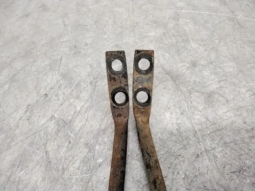 2002 HONDA FOREMAN 450 TRX450FM 4X4 S OEM REAR BACK FENDER STAY BRACKET PAIR SET