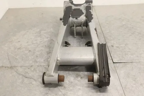 2005 POLARIS PREDATOR 500 OEM REAR SWINGARM BACK SUSPENSION SWING ARM