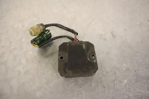 1985-1987 HONDA ATC250SX ATC250ES TRX250 REGULATOR RECTIFIER 31600-HA0-000