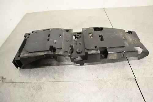08-16 YAMAHA YZF R6 OEM REAR BACK TAIL UNDERTAIL BATTERY TRAY PLASTIC