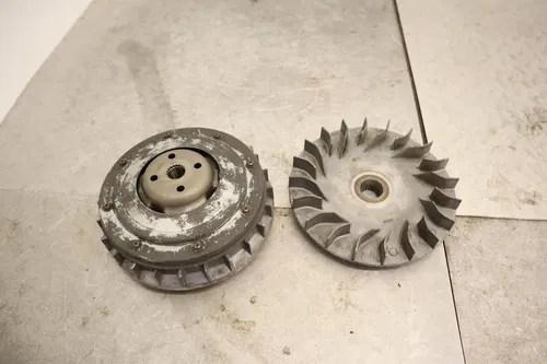 1998 YAMAHA GRIZZLY 600 YFM600FWA 4X4 OEM PRIMARY CLUTCH DRIVE CONVERTER
