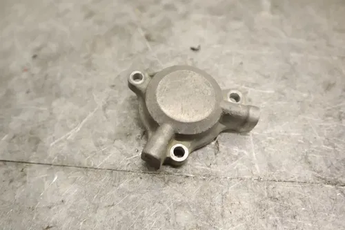 2004 YAMAHA YZ250F OEM ENGINE OIL PUMP FILTER COVER 5BE-13447-10-00