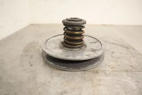 2002 YAMAHA GRIZZLY 660 YFM660F 4X4 OEM DRIVE BELT SECONDARY PULLEY