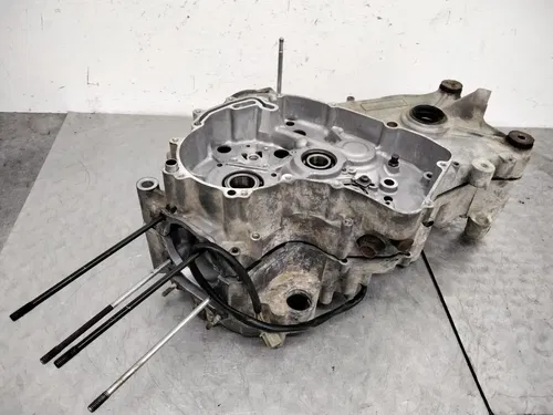2000 ARCTIC CAT 300 4X4 OEM ENGINE MOTOR CRANKCASE CRANK CASES BLOCK