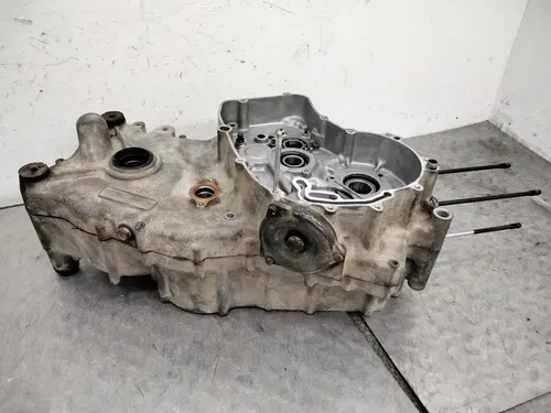 2000 ARCTIC CAT 300 4X4 OEM ENGINE MOTOR CRANKCASE CRANK CASES BLOCK