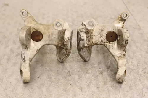 2004 BOMBARDIER DS650 BAJA OEM FRONT STEERING KNUCKLES SET PAIR