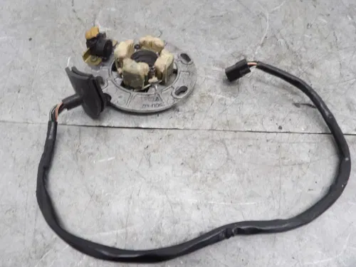 2003 99-05 YAMAHA YZ250 2T OEM STATOR MAGNETO GENERATOR ALTERNATOR 5CU-85560-10