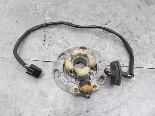 2003 99-05 YAMAHA YZ250 2T OEM STATOR MAGNETO GENERATOR ALTERNATOR 5CU-85560-10