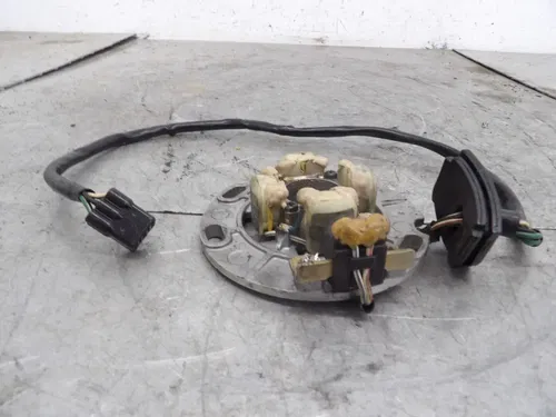 2003 99-05 YAMAHA YZ250 2T OEM STATOR MAGNETO GENERATOR ALTERNATOR 5CU-85560-10