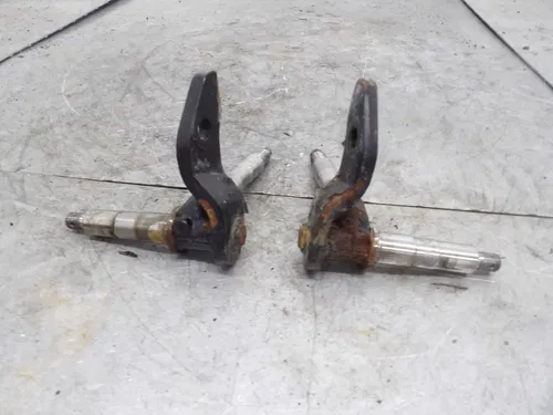 Kawasaki OEM Part 39186-Y001 KNUCKLE LEFT RIGHT 07 KFX90
