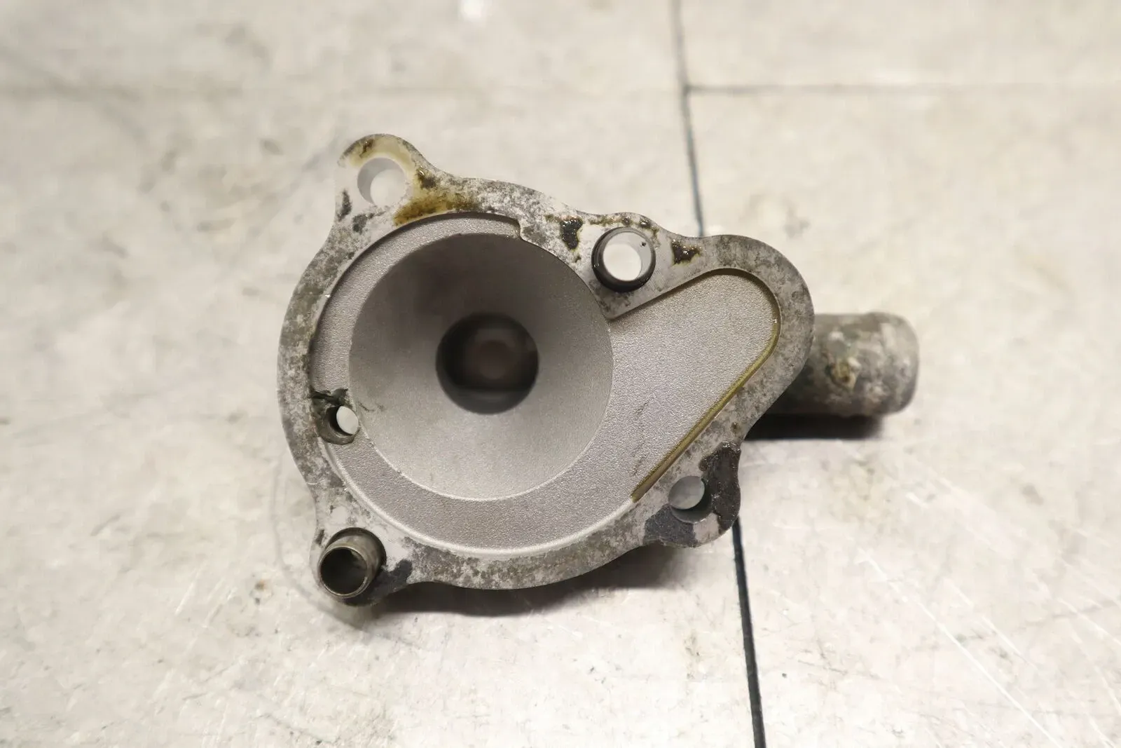 MKK。 12-18 KAWASAKI BRUTE FORCE 300 OEM ENGINE WATER COOLANT PUMP