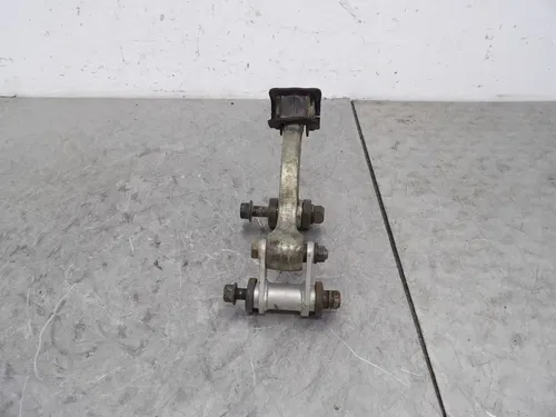 2006 YAMAHA TTR125E OEM REAR SHOCK LINKAGE LINKS