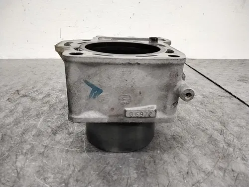2005 KAWASAKI KFX700 OEM ENGINE FRONT CYLINDER PISTON BLOCK JUG BARREL
