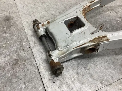 2000 Yamaha TTR225 OEM SWINGARM SWING ARM SUSPENSION
