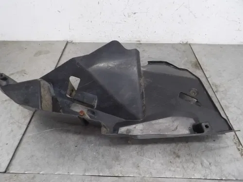 2004 Honda Foreman Rubicon 500 Right Front Inner Fender Cab Plastic