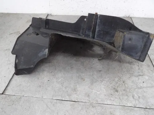 2004 Honda Foreman Rubicon 500 Right Front Inner Fender Cab Plastic
