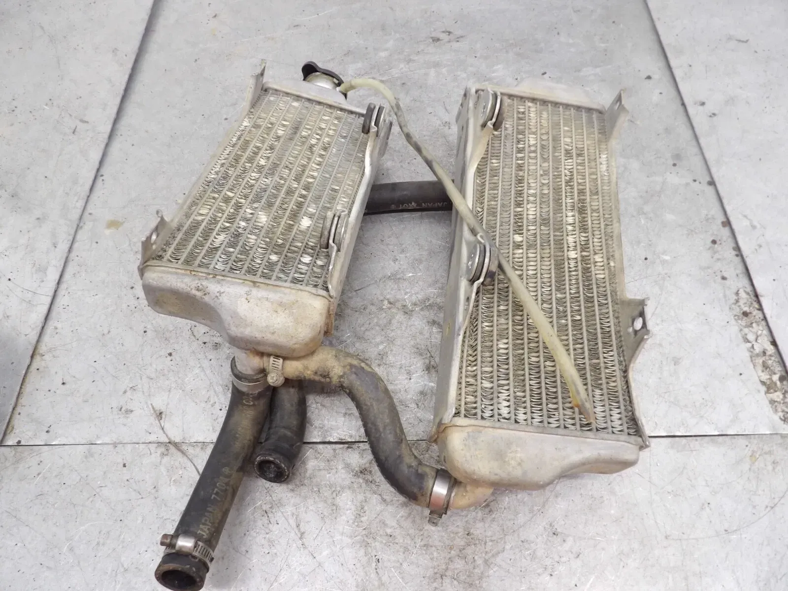 2007-2009 Suzuki RM-Z250 Radiators Left & Right  Radiator RMZ250 17710-10H00