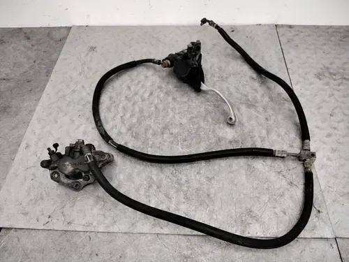 2005 KAWASAKI KFX700 OEM RIGHT FRONT BRAKE CALIPER W MASTER