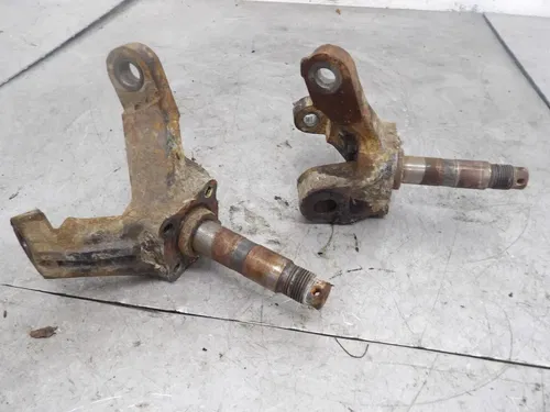 03 Honda Trx250TM Oem LEFT Right Knuckle 51210-HM8-000