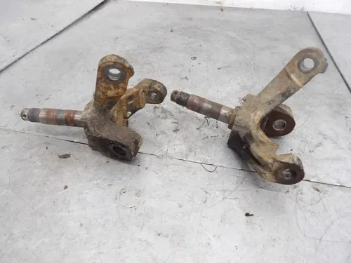 03 Honda Trx250TM Oem LEFT Right Knuckle 51210-HM8-000