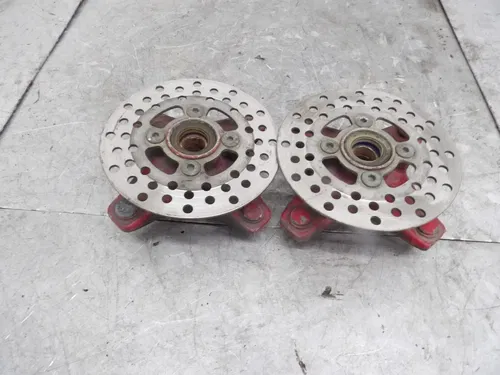 2001-2005 YAMAHA RAPTOR 660 R OEM FRONT WHEEL RIGHT LEFT HUBS HUB SET BLACK