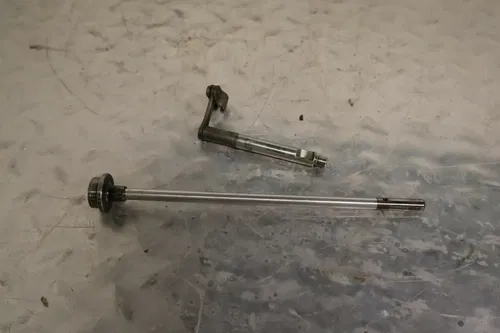 2005-2007 SUZUKI RM450Z RMZ450Z CLUTCH ROD AND ACTUATOR 23200-35G00 FREE SHIP