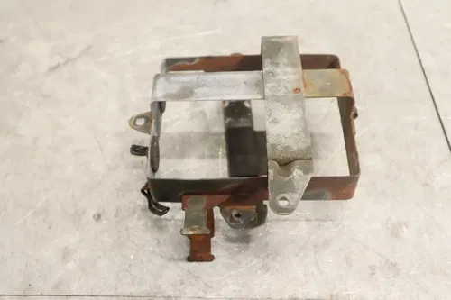 1982 HONDA NIGHTHAWK 450 CB450SC OEM BATTERY TRAY BOX HOLDER 50325-447-730
