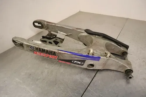 2002 YAMAHA YZ125 YZ250 YZ426F WR250F WR426F SWING ARM 5NY-22110-00-00 FREE SHIP
