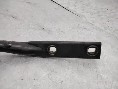 2000 HONDA SHADOW VLX 600 VT600C OEM MUFFLER EXHAUST PIPE BRACKET MOUNT