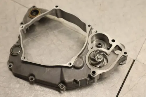 2015 2016 KAWASAKI KX250F ENGINE MOTOR INNER CLUTCH COVER W/WATER PUMP