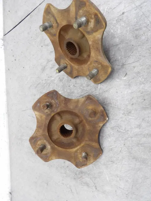 2002 HONDA RECON 250 OEM REAR BACK WHEEL RIGHT LEFT HUBS HUB SET