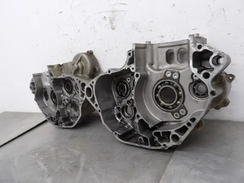 06-08 2007 KX450F KX450 OEM Right Engine Motor Crankcase Crank Case 14001-0098
