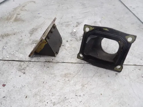 Yamaha 1986 YZ125 CARBURETOR BOOT JOINT REEDS  1LX-13565-00-00 YZ125 YZ-125