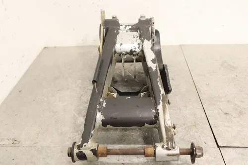 2005 POLARIS PREDATOR 500 OEM REAR SWINGARM BACK SUSPENSION SWING ARM