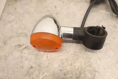 1999 HONDA SHADOW ACE 1100 VT1100C2 OEM FRONT TURN SIGNAL INDICATOR