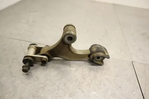 YAMAHA TTR125 TTR125E TTR125L TTR125LE OEM REAR DOGBONE SHOCK LINKAGE LINK