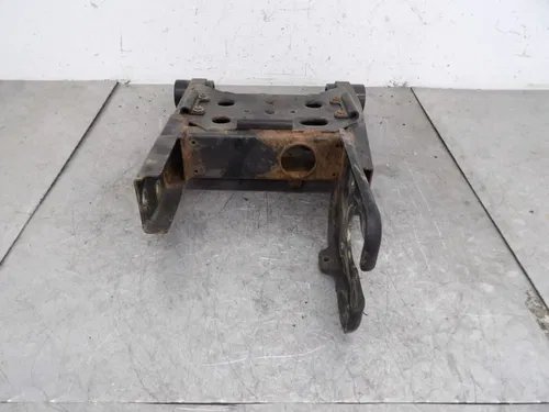 2000 Polaris Magnum 325/330 Rear Axle Swingarm Swing Arm 1541323 500