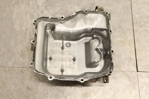 2000 HONDA CBR600F4 OEM ENGINE MOTOR BOTTOM OIL PAN COVER 11211-MBW-J20