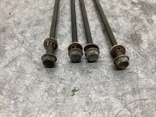 2004 Yamaha Kodiak 450 YFM450FA 4x4 OEM ENGINE TOP END CYLINDER BOLTS SCREWS