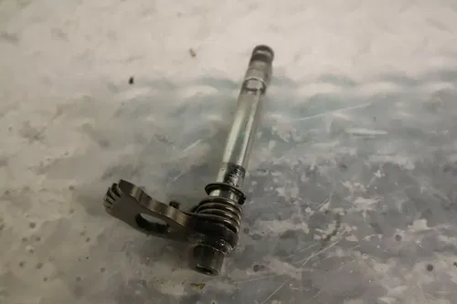 2005-2007 SUZUKI RMZ450 RMZ450Z SHIFT SHAFT 25510-35G00 FREE SHIPPING