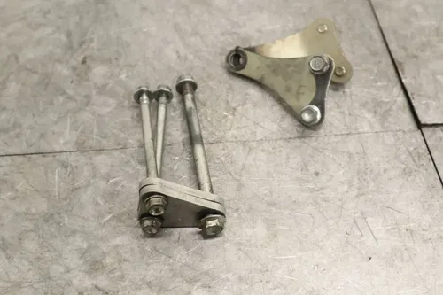 2016 KAWASAKI KX450F OEM ENGINE MOTOR MOUNT STAY BRACKETS 32190-0698