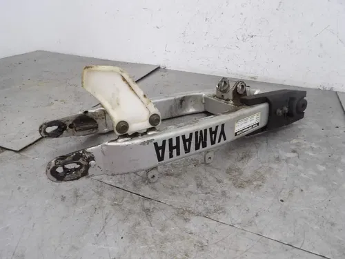 2000-2004 YAMAHA TTR125 TTR125L SWINGARM 5HP-22110-00-00 FREE SHIPPING
