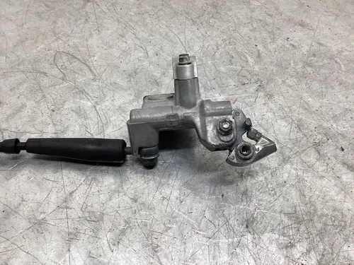 2002 Yamaha YZ125 OEM FRONT BRAKE CALIPER 5MV-2580T-00-00