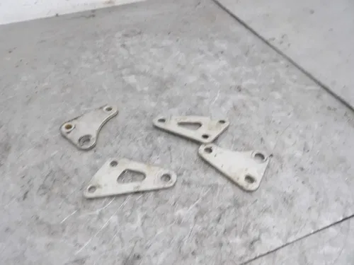 2000 SUZUKI RM250 OEM ENGINE MOTOR MOUNT STAY BRACKETS 41991-37E00 41993-37E00