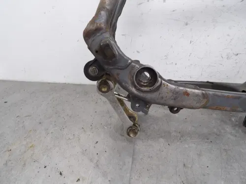 2000 Suzuki RM250 RM 250 OEM Main Frame Chassis Body Engine Cradle