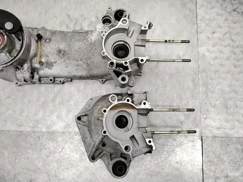 2001 POLARIS SCRAMBLER 90 OEM ENGINE MOTOR CRANKCASE CRANK CASES BLOCK