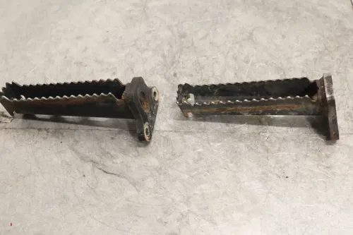2003 SUZUKI QUADSPORT Z400 LTZ400 2X4 OEM LEFT RIGHT FOOT RESTS PEGS STEPS