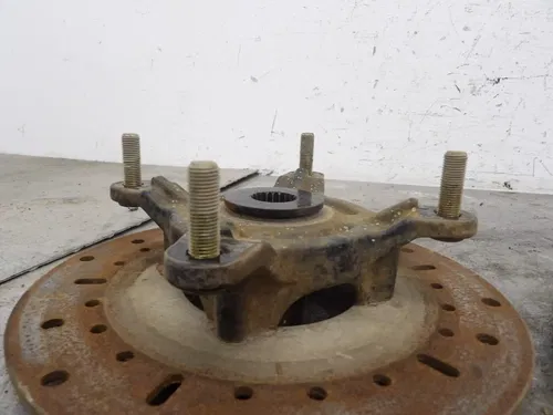2019 Polaris Ranger 570 OEM RH LH Front Hubs & Rotors 5142568