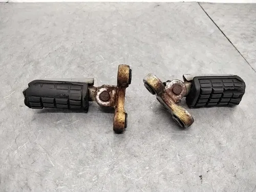 1984 YAMAHA FJ1100 OEM FRONT FOOT RESTS PEGS STEPS SET PAIR