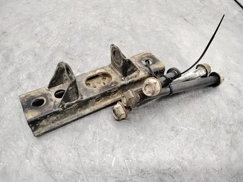 2008 KAWASAKI BRUTE FORCE 750 KVF750D 4X4I OEM REAR DIFFERENTIAL MOUNT BRACKET